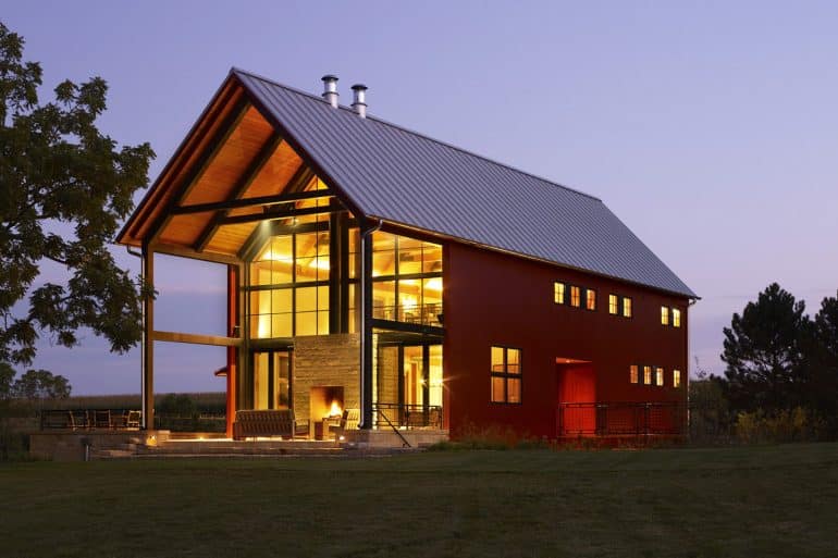 Modern Wisconsin Barn House