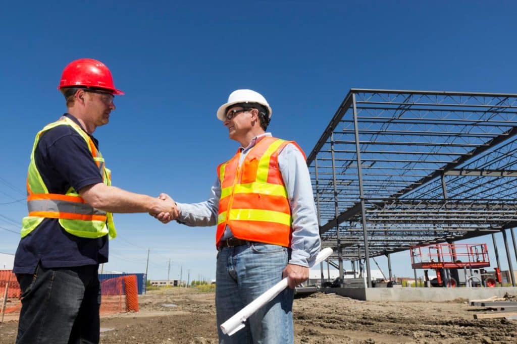 general contractor for barn construction
