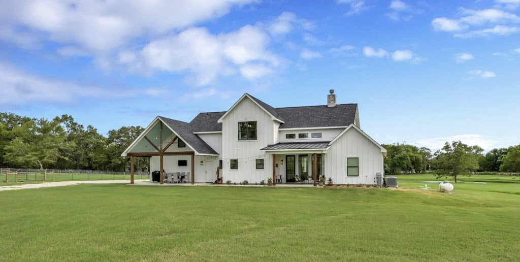 custom farmhouse home plans